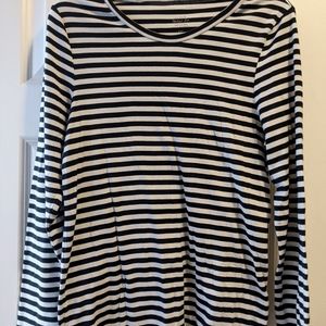 J Crew Perfect Fit long sleeved tee